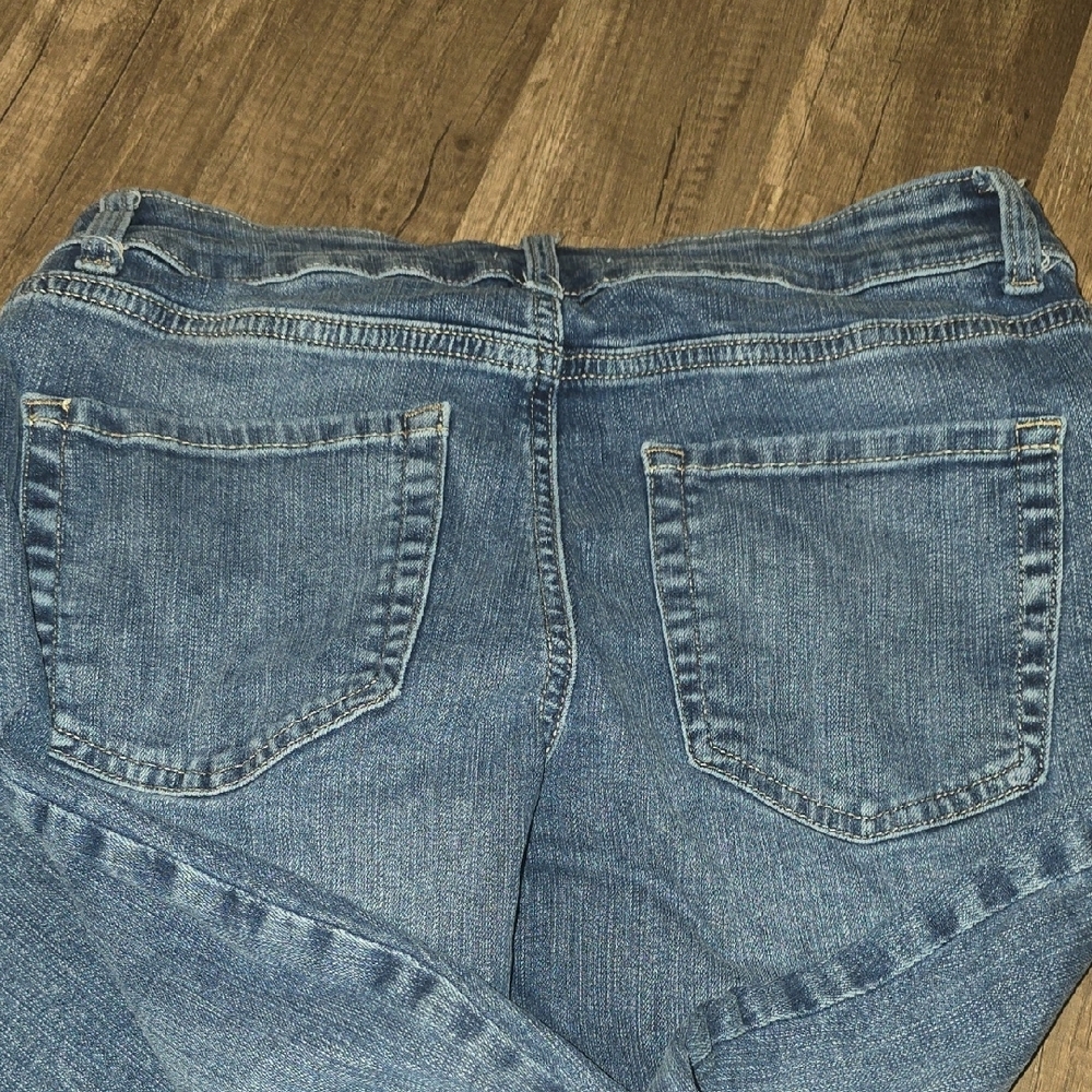 Classic Denim Women's Straight Leg Jeans - Picture 6 of 6